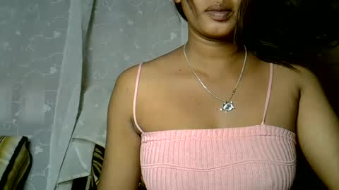 crystalbellax online show from July 5, 7:36 am