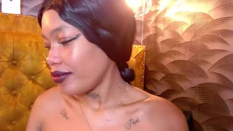 Snapshot of crystalbrooke3x chatting on October 3, 8:25 pm Crystal online show from October 3, 8:25 pm