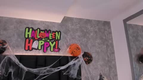 Snapshot of crystaldarliing chatting on October 28, 6:03 pm Crystal online show from October 28, 6:03 pm