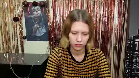 Stella online show from January 7, 12:20 pm