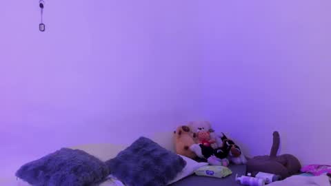 Snapshot of crystalvazquez chatting on October 13, 4:53 pm Soy Crystal online show from October 13, 4:53 pm