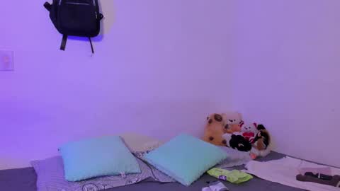 Snapshot of crystalvazquez chatting on October 16, 11:46 am Soy Crystal online show from October 16, 11:46 am