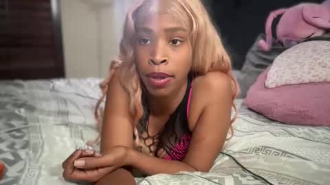 cum2charmxx online show from March 11, 1:25 pm