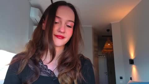 fansly -  lilyband online show from December 15, 7:02 am