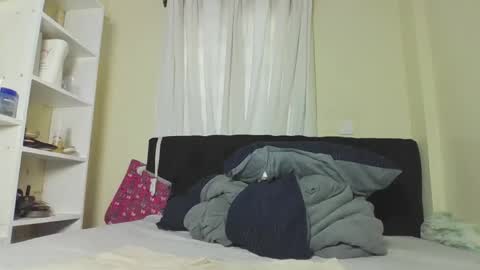 mitchy online show from October 1, 7:13 am