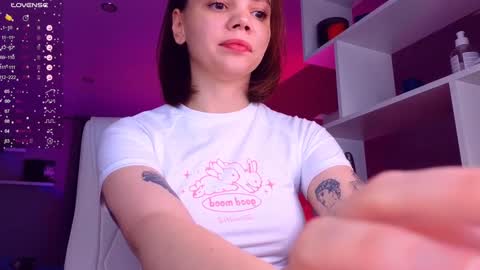 Eva online show from December 5, 4:12 pm