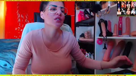 Snapshot of cuminmenowbby chatting on October 23, 11:05 am cuminmenowbby online show from October 23, 11:05 am