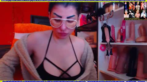 cuminmenowbby online show from February 7, 1:48 pm