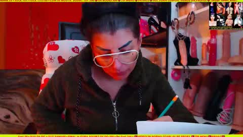 Snapshot of cuminmenowbby chatting on October 6, 5:07 pm cuminmenowbby online show from October 6, 5:07 pm