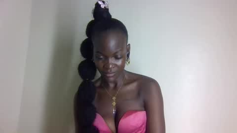 cumqwin online show from October 25, 6:15 pm