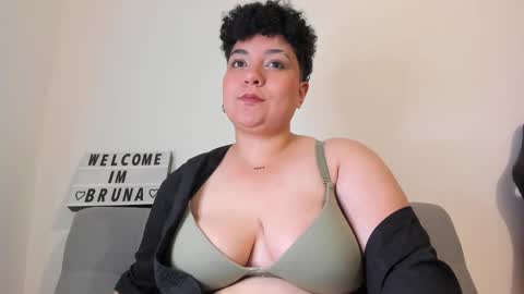Bruna  online show from February 7, 5:20 am