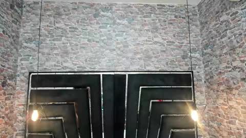 Snapshot of curvy_alyanna chatting on September 30, 12:11 pm Alyanna online show from September 30, 12:11 pm