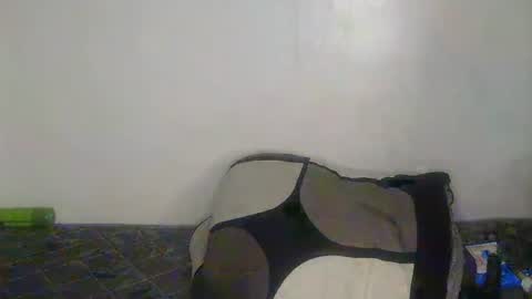 vee online show from July 16, 11:09 pm