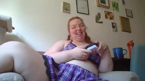Snapshot of curvycate127 chatting on January 13, 6:59 pm Cate online show from January 13, 6:59 pm