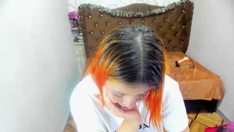 Snapshot of curvyjulieth chatting on December 21, 7:56 am Julieth online show from December 21, 7:56 am