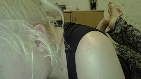 Curvy online show from May 5, 7:17 pm