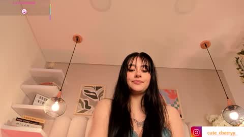 Snapshot of cute__cherry_ chatting on October 3, 10:04 pm Amber online show from October 3, 10:04 pm