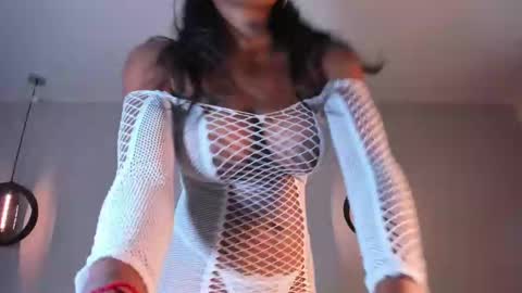 cute__mia__ online show from February 14, 8:48 pm
