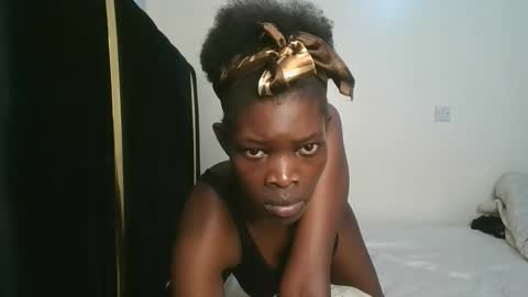 Snapshot of cute_angel11 chatting on October 7, 1:37 pm angel online show from October 7, 1:37 pm