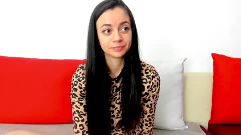 cute_angel95 online show from January 18, 6:32 pm
