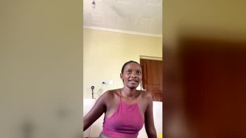 cute annah online show from June 7, 8:54 am