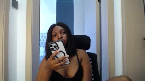 Liya online show from February 3, 6:40 am