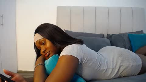 Liya online show from November 13, 8:13 am