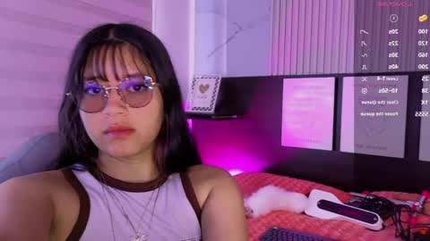 cute_blair_69 online show from June 2, 1:12 pm