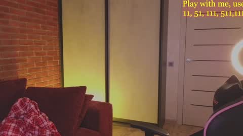 Everyday stream in the same time online show from December 16, 2:27 pm