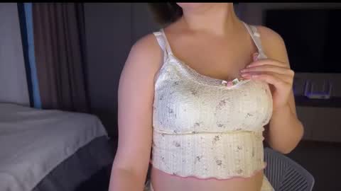 Emily online show from March 28, 12:33 am