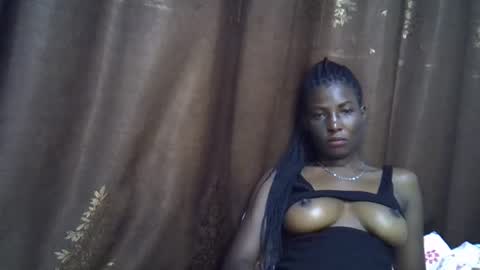 cute_emmy1 online show from October 29, 12:37 am