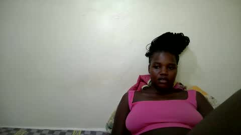 Snapshot of cute_heaven chatting on October 9, 9:02 am cute_heaven online show from October 9, 9:02 am