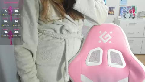 cute_kate0 online show from September 21, 11:53 am