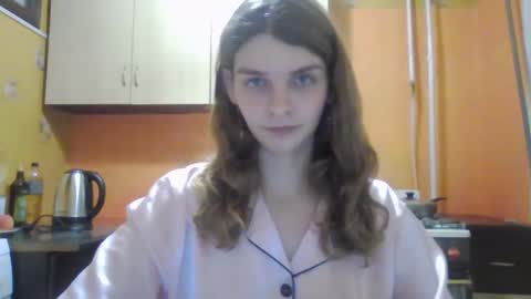 cute_kitte online show from December 17, 10:43 pm
