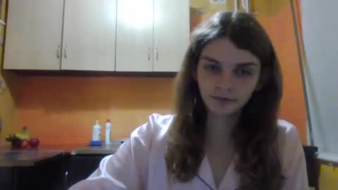cute_kitte online show from December 18, 10:02 pm