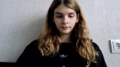cute_kitte online show from December 15, 7:46 am