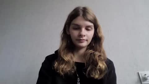 cute_kitte online show from December 17, 8:56 am