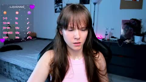 Emily online show from July 28, 3:21 pm