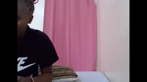 cute_lizah online show from March 3, 8:43 am