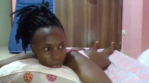 cute_lizah online show from January 13, 2:18 am