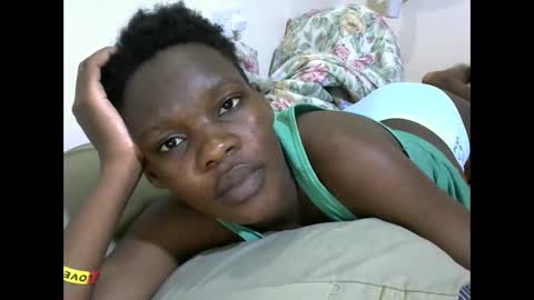 Snapshot of cute_marion chatting on October 23, 6:58 pm cute_marion online show from October 23, 6:58 pm