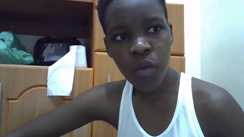 Snapshot of cute_marion chatting on February 6, 7:56 am cute_marion online show from February 6, 7:56 am