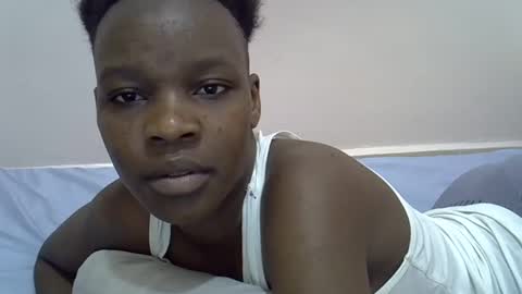 Snapshot of cute_marion chatting on March 1, 2:15 am cute_marion online show from March 1, 2:15 am