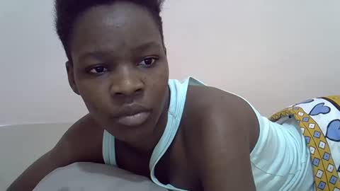 Snapshot of cute_marion chatting on February 16, 4:21 pm cute_marion online show from February 16, 4:21 pm