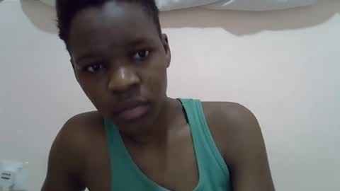 Snapshot of cute_marion chatting on February 15, 3:42 am cute_marion online show from February 15, 3:42 am
