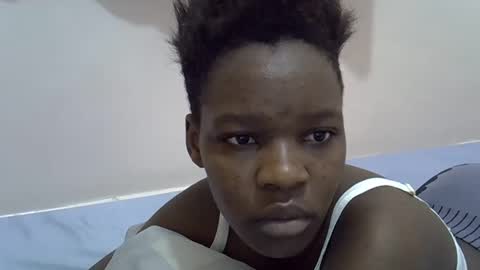 Snapshot of cute_marion chatting on February 23, 12:58 am cute_marion online show from February 23, 12:58 am