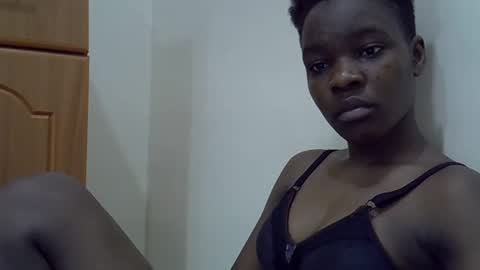 Snapshot of cute_marion chatting on January 31, 8:12 pm cute_marion online show from January 31, 8:12 pm