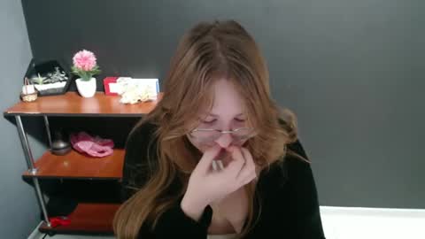 Veronica online show from December 3, 7:30 am