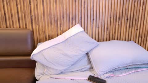 Snapshot of cute_molly18 chatting on October 18, 2:14 am Maria online show from October 18, 2:14 am