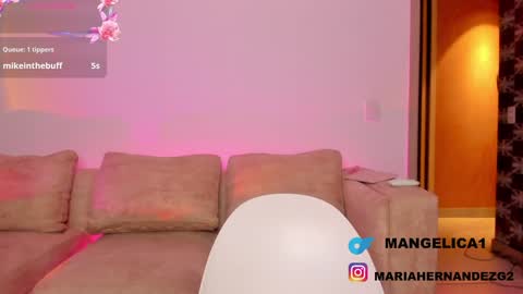 Snapshot of cute_molly18 chatting on September 15, 2:53 am Maria online show from September 15, 2:53 am